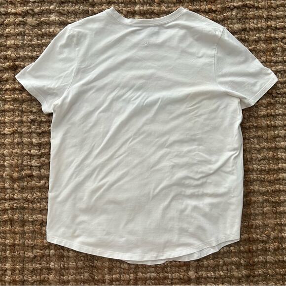 Lululemon Love crew shirt-Miami F1 graphic tee- race car graphic- size 10 - Picture 3 of 4